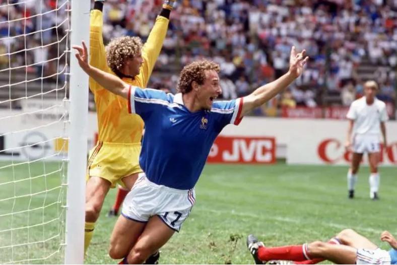 世界杯上最诡异的一幕,世界杯史上最惨烈的一场比赛