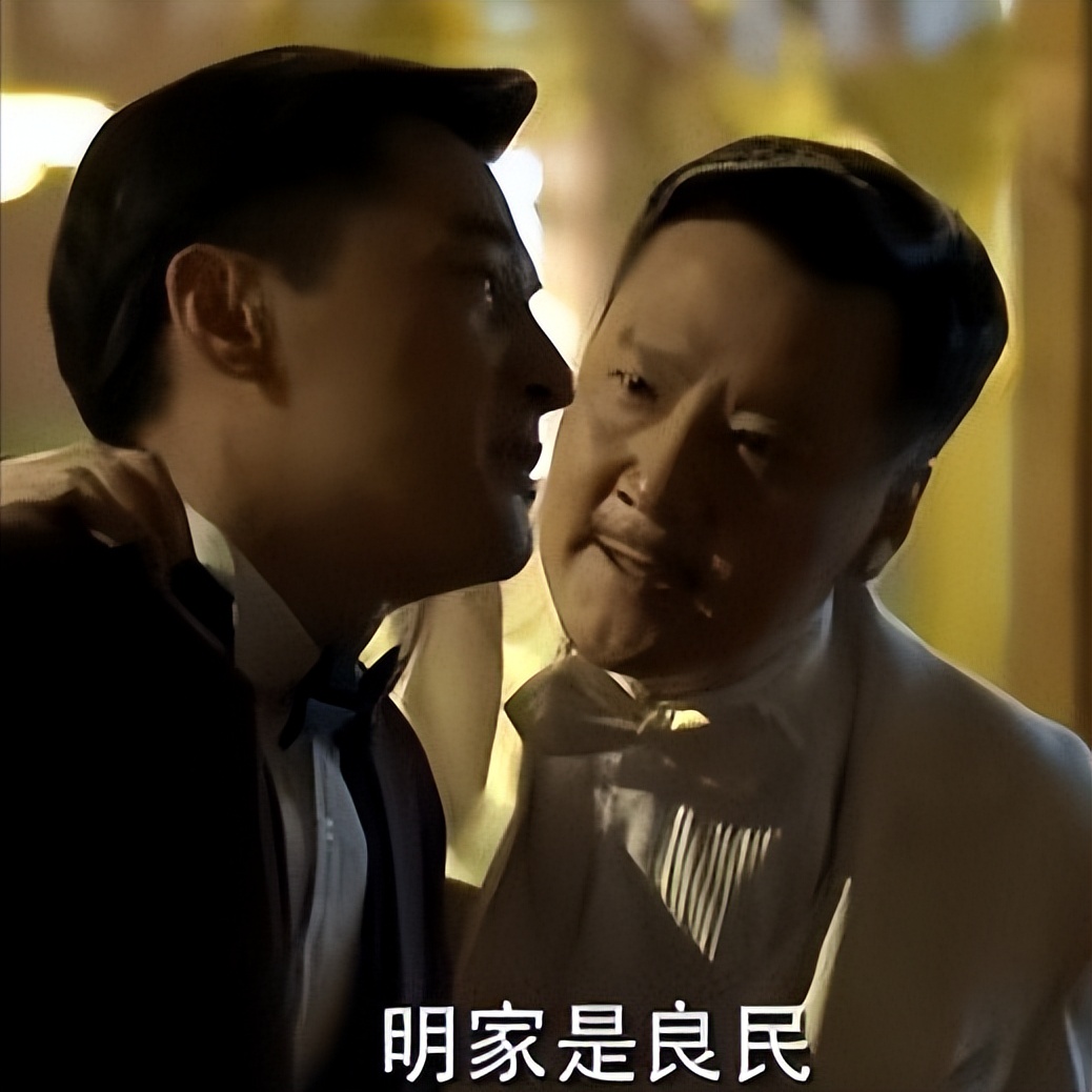 伪装者三兄弟阿诚明台打架,伪装者阿诚明台的片段