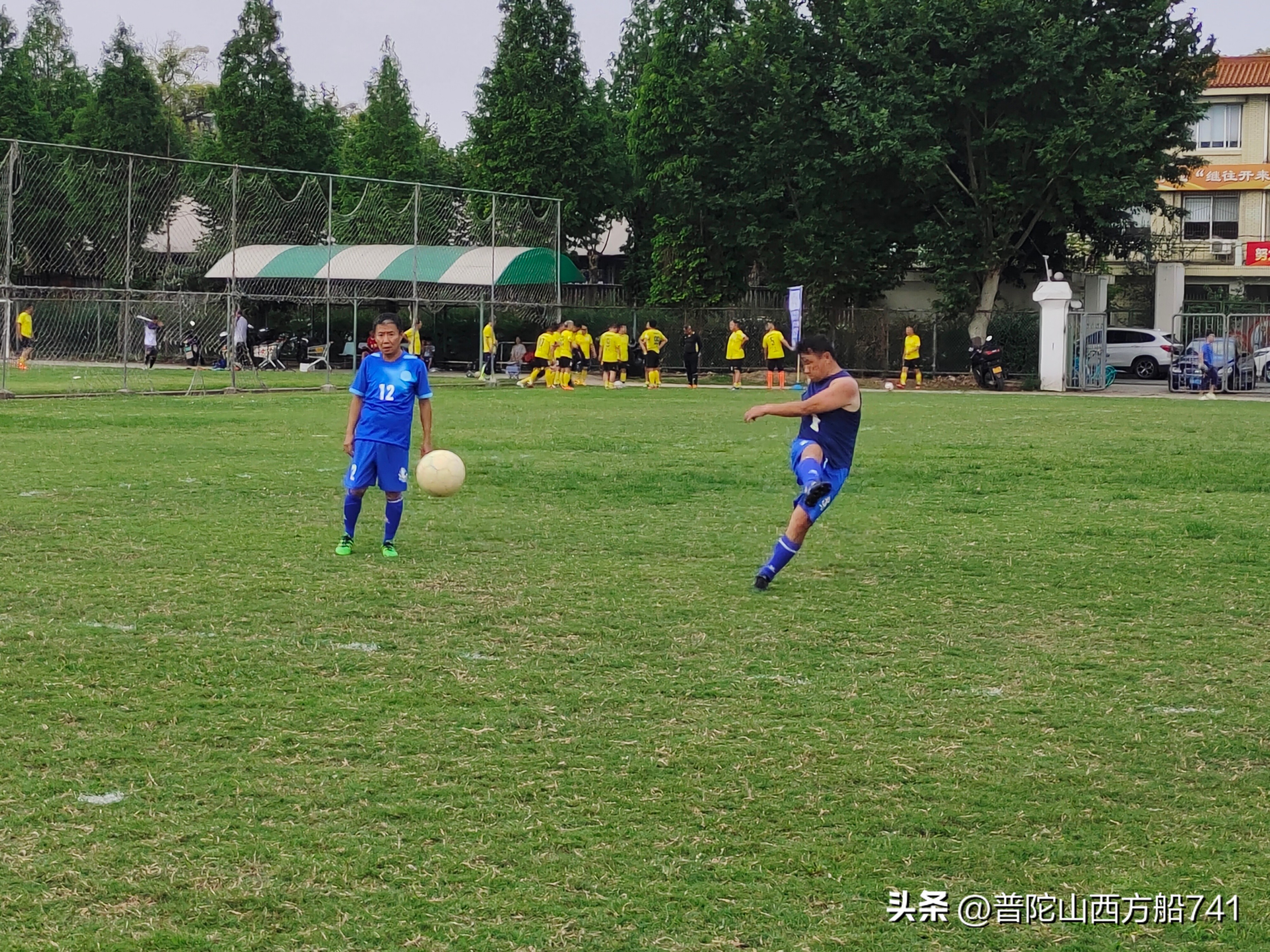 海联学院足球队,海联篮球队