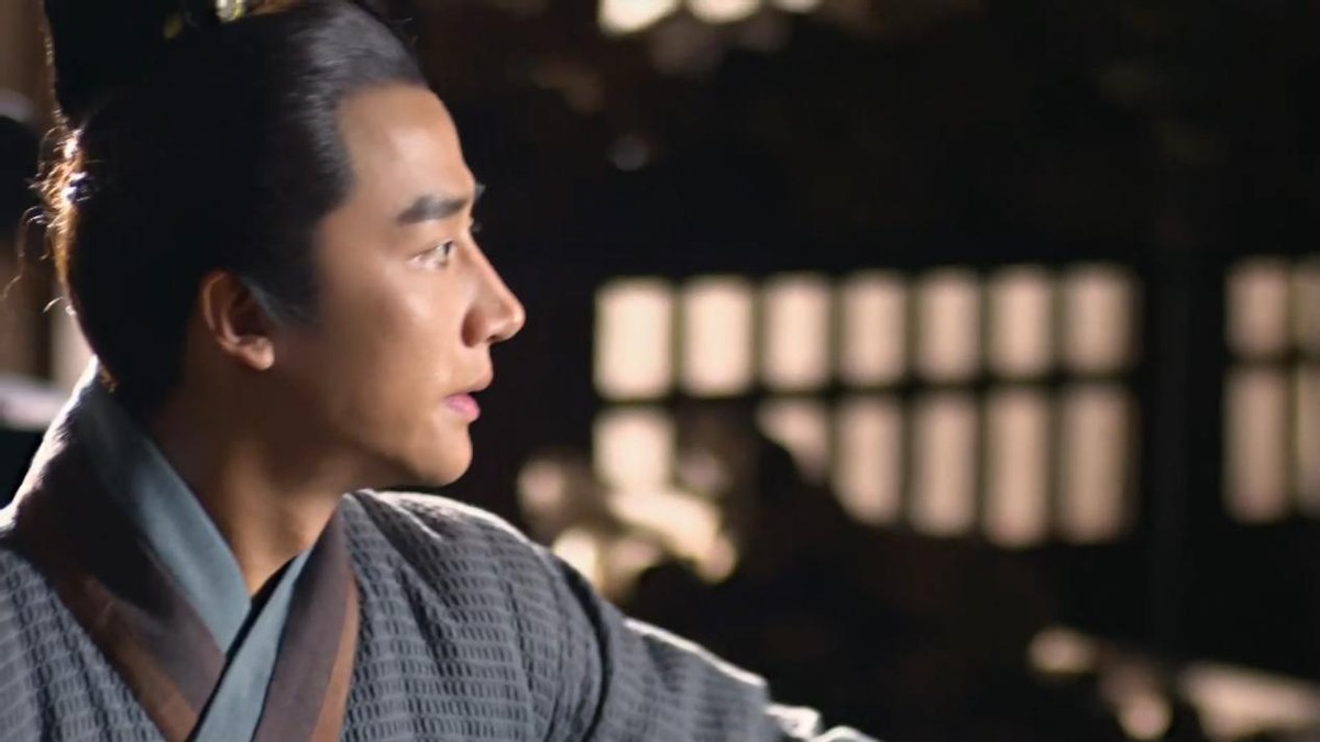 芈月的“草根逆袭”，和她背后的7个男人