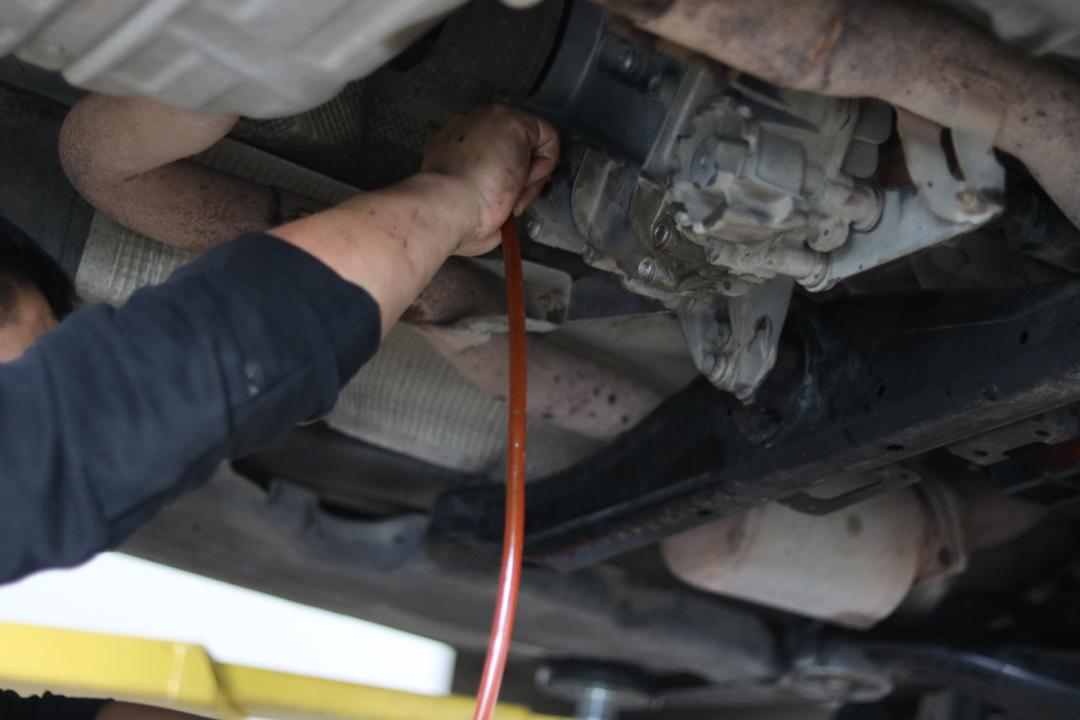 奥迪q7报废厂,老款奥迪q7出车祸