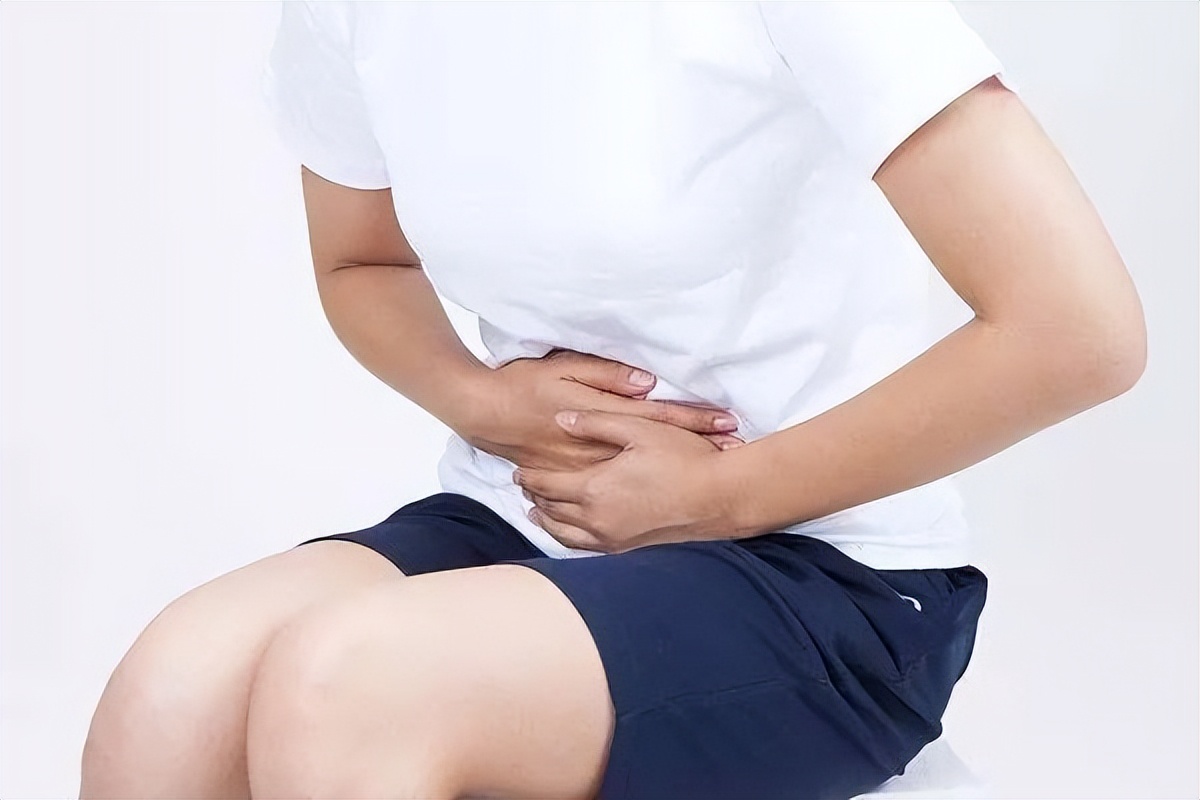 喝酒后身体出现六个症状要小心,喝酒后身体出现的4种信号