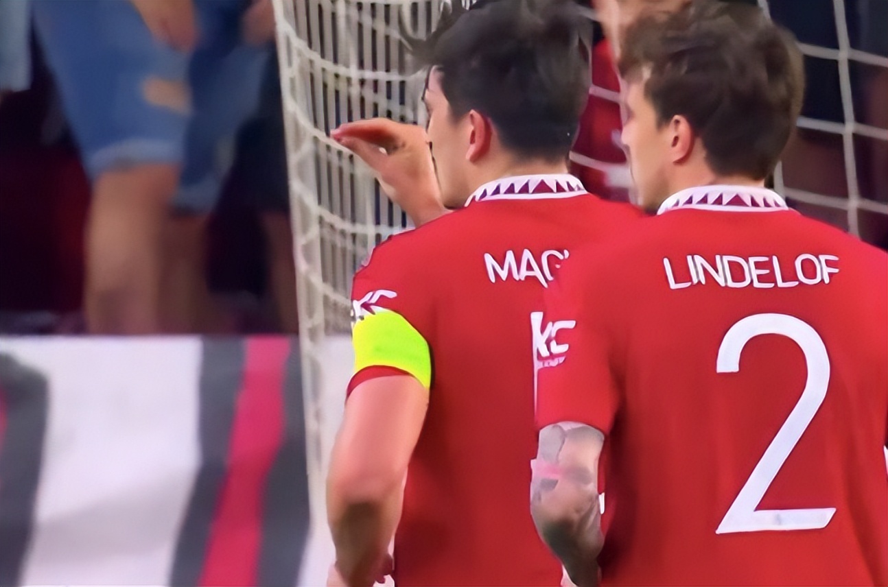 德赫亚不传球给马奎尔后续,马奎尔和德赫亚是什么梗