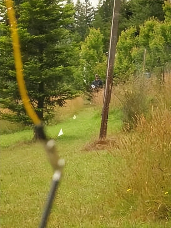 发射接近广播质量的数字调频发射器,售价473元,最远传输21.34米