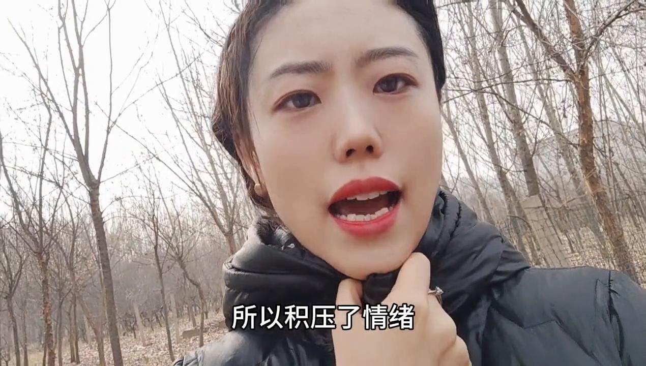 男人在压力大的时候怎么去安慰他,男人会因为压力烦躁而不谈感情吗