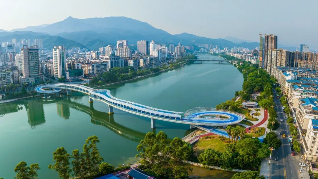 文明新风滋养百姓生活,文明新风浸润城乡