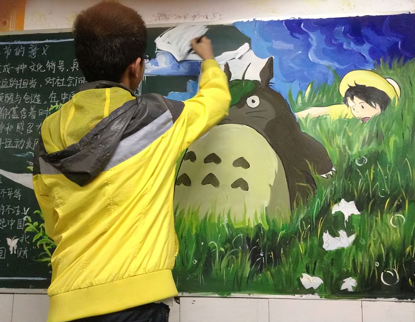 学生黑板报惊艳瞬间,学校黑板报惊艳瞬间