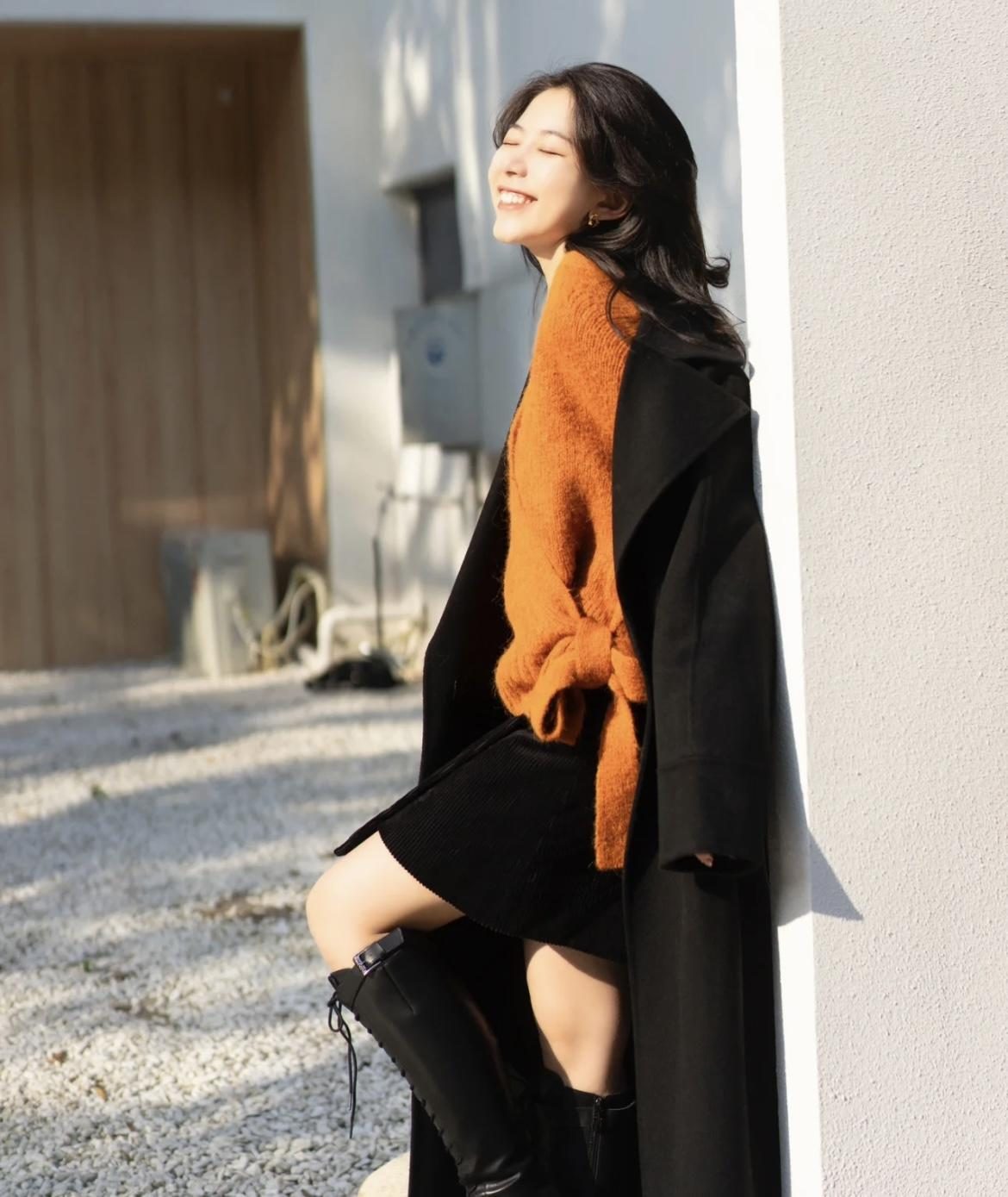 气质时髦女神就靠冬日温暖针织衫,有品位女人衣服