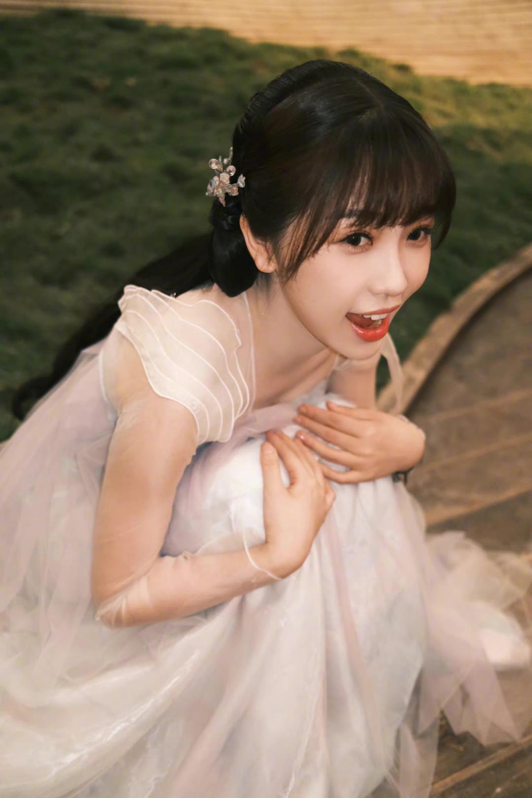 虞书欣圆脸变微脸的方法,虞书欣扁平脸改善