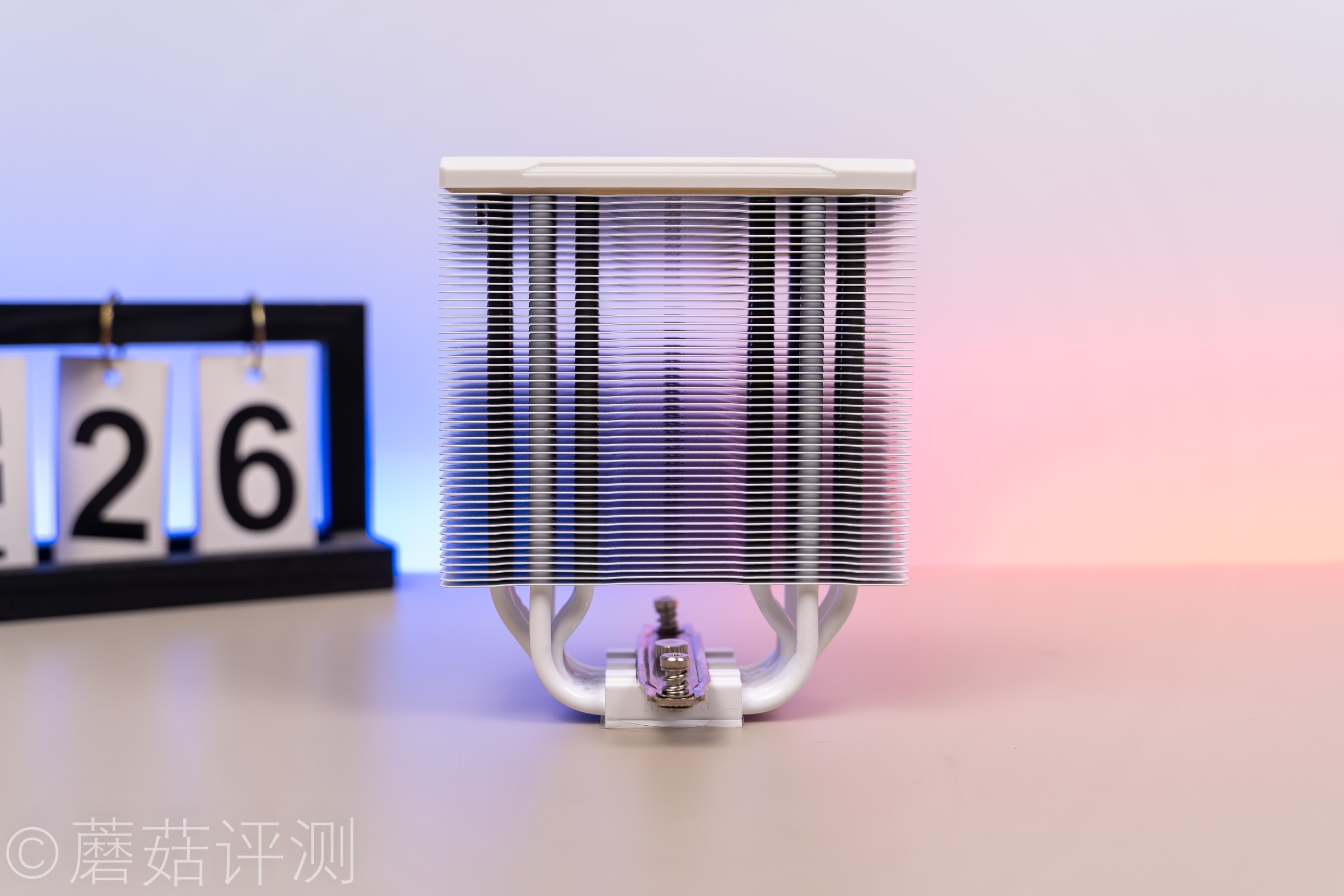 超频三东海ex6000的风扇怎么卸下,东海超频三ex6000有灯光吗