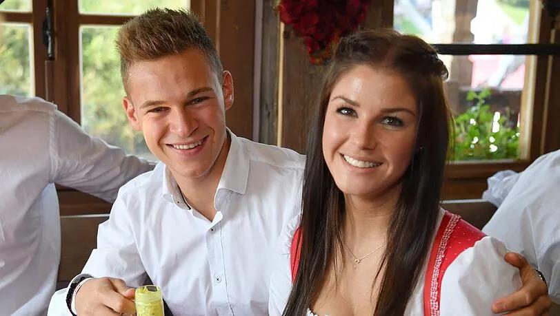 日耳曼太太团,高卢雄鸡击败日耳曼战车