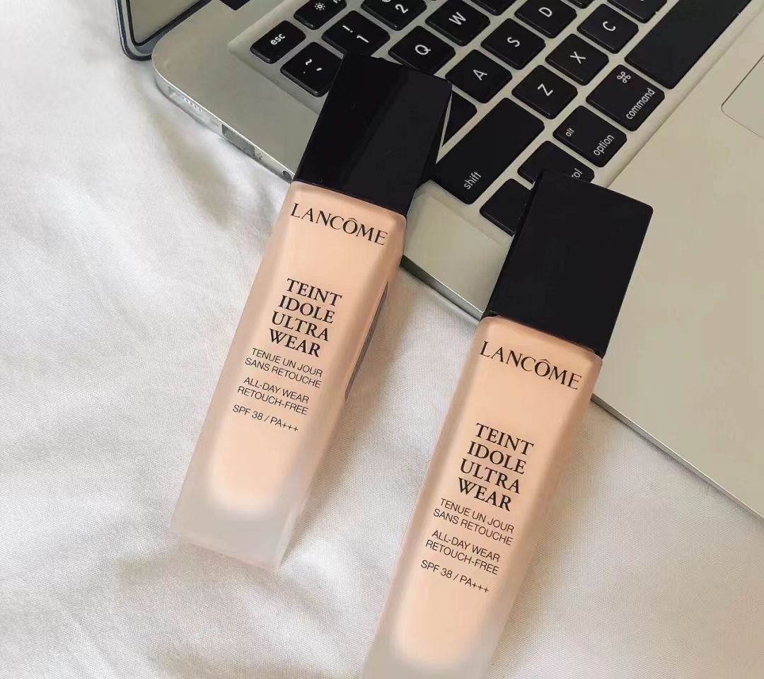 油皮粉底液推荐平价持久控油秋冬,粉底液干皮推荐妈妈款