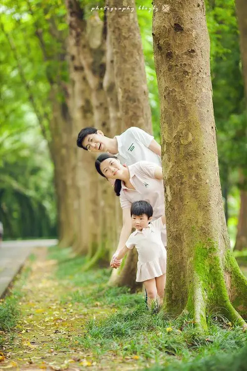 孩子脸朝下摔的后续,妈妈把婴儿脸朝下扔地上