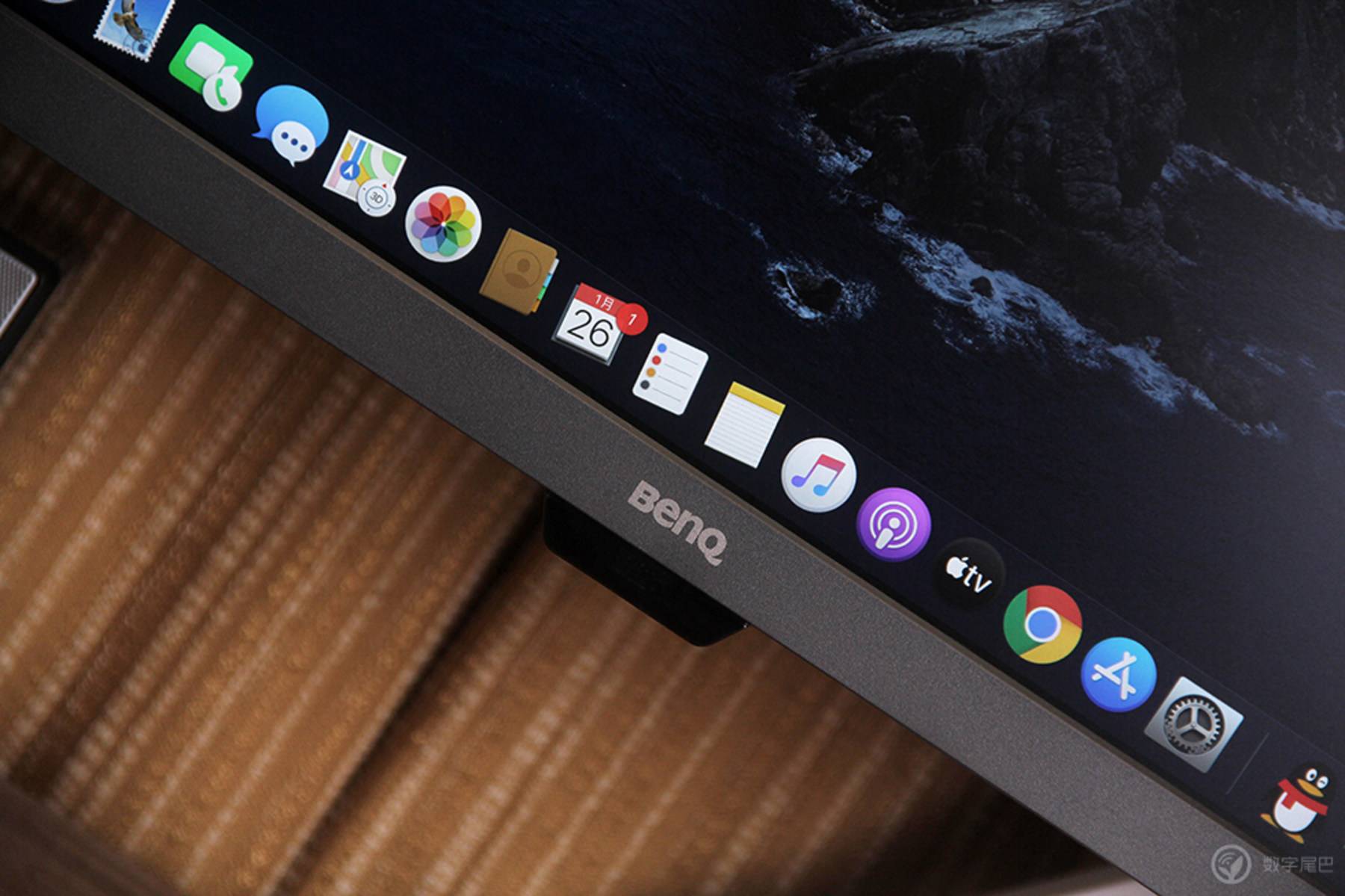 推荐几款高逼格电脑桌面,实用科技感很强的电脑桌面