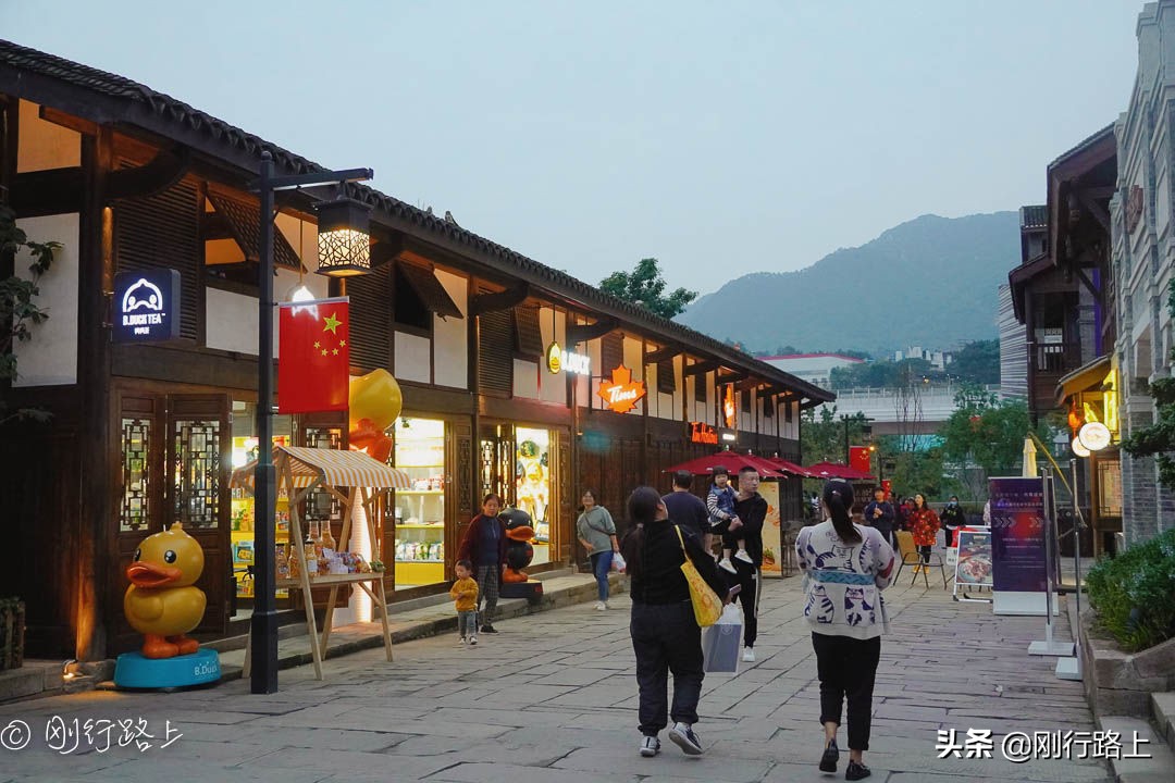 重庆磁器口古镇里的烟火气,重庆磁器口古镇的古韵风貌