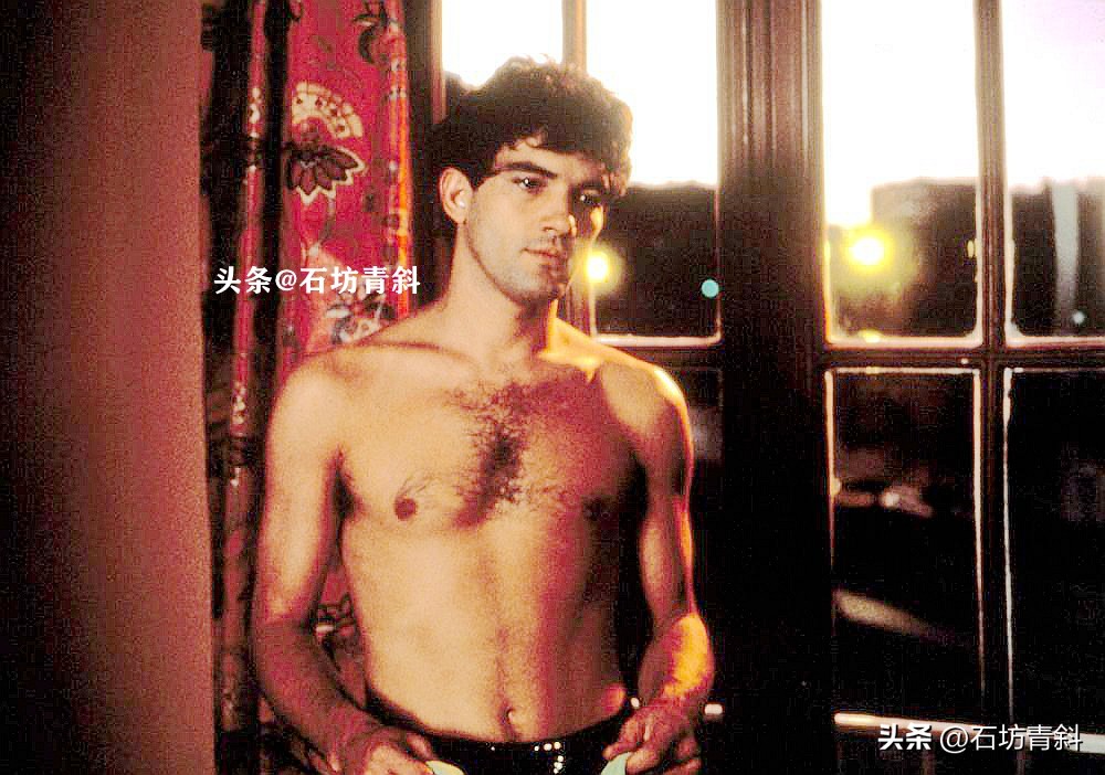 佐罗劫富济贫,佐罗结过几次婚