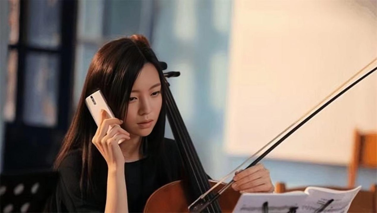 体面于文文经历,体面于文文背后的故事