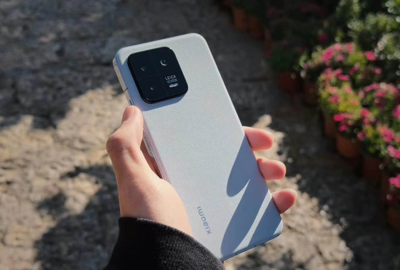 iphone13有必要换成小米13吗,iphone13换小米13好吗