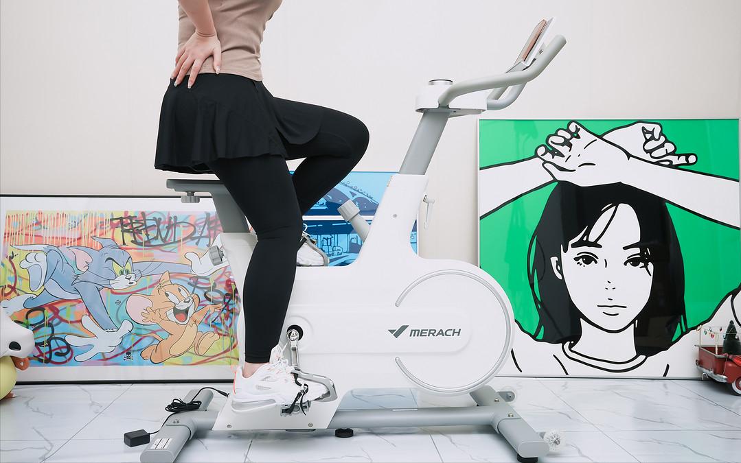 动感单车选哪种比较好,每天骑动感单车30分钟会伤膝盖吗