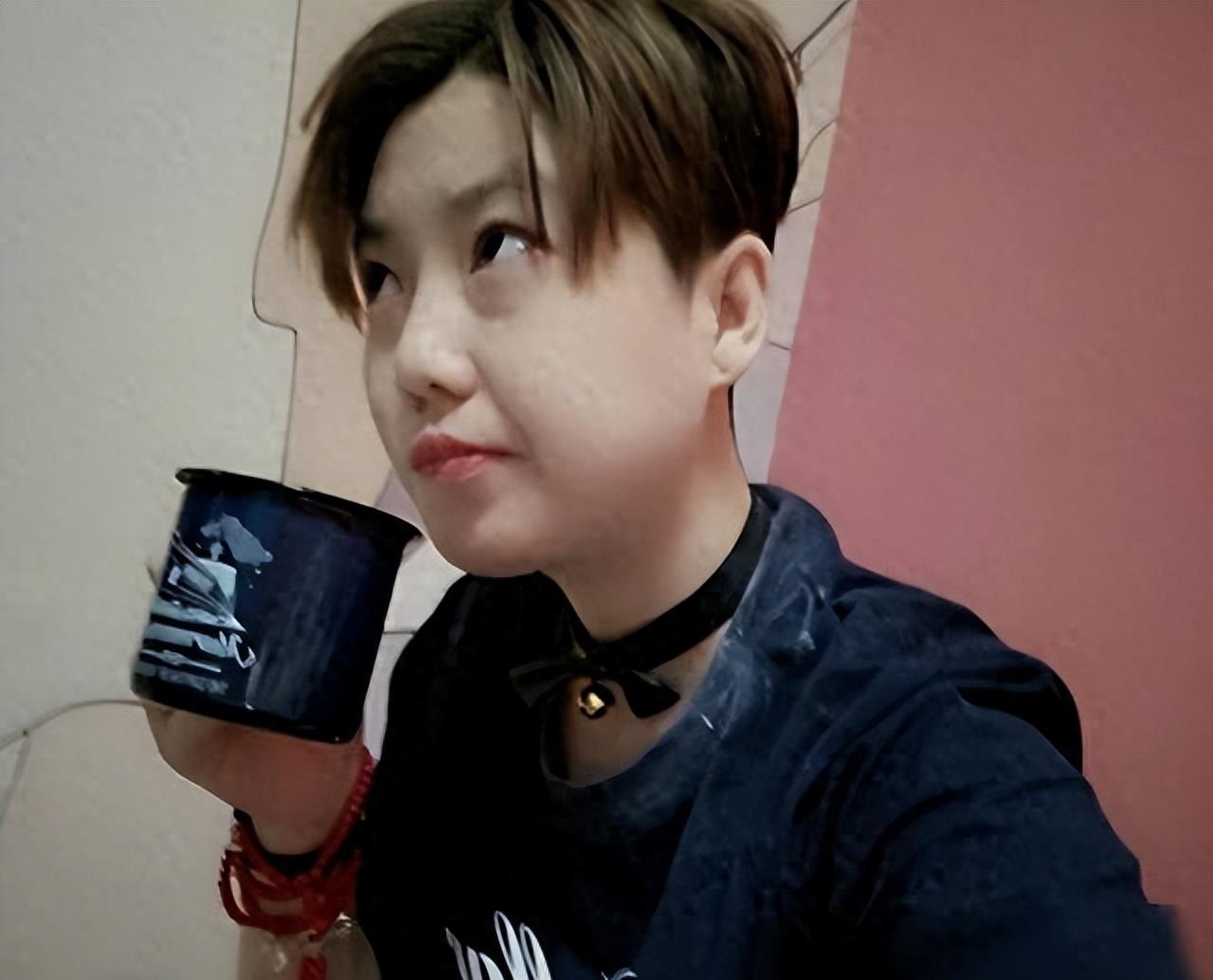 “最红裸模”*筱雨张**：22岁时拍写真火爆全网，如今将近40岁仍单身