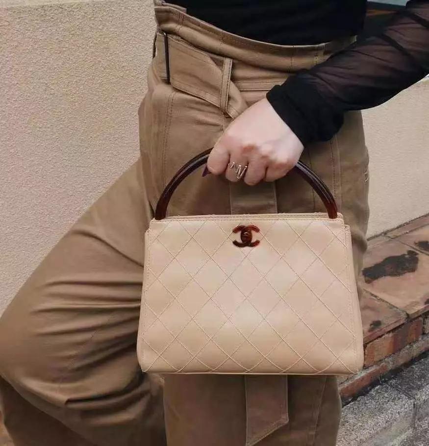 chanel涓彜鐜崇憗鎵嬮摼,chanel鐜崇憗