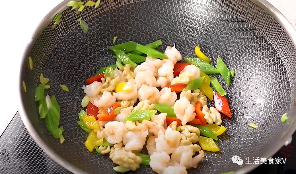 睡眠不足要多吃9种助眠食物,哪些食物吃了是安神助眠的