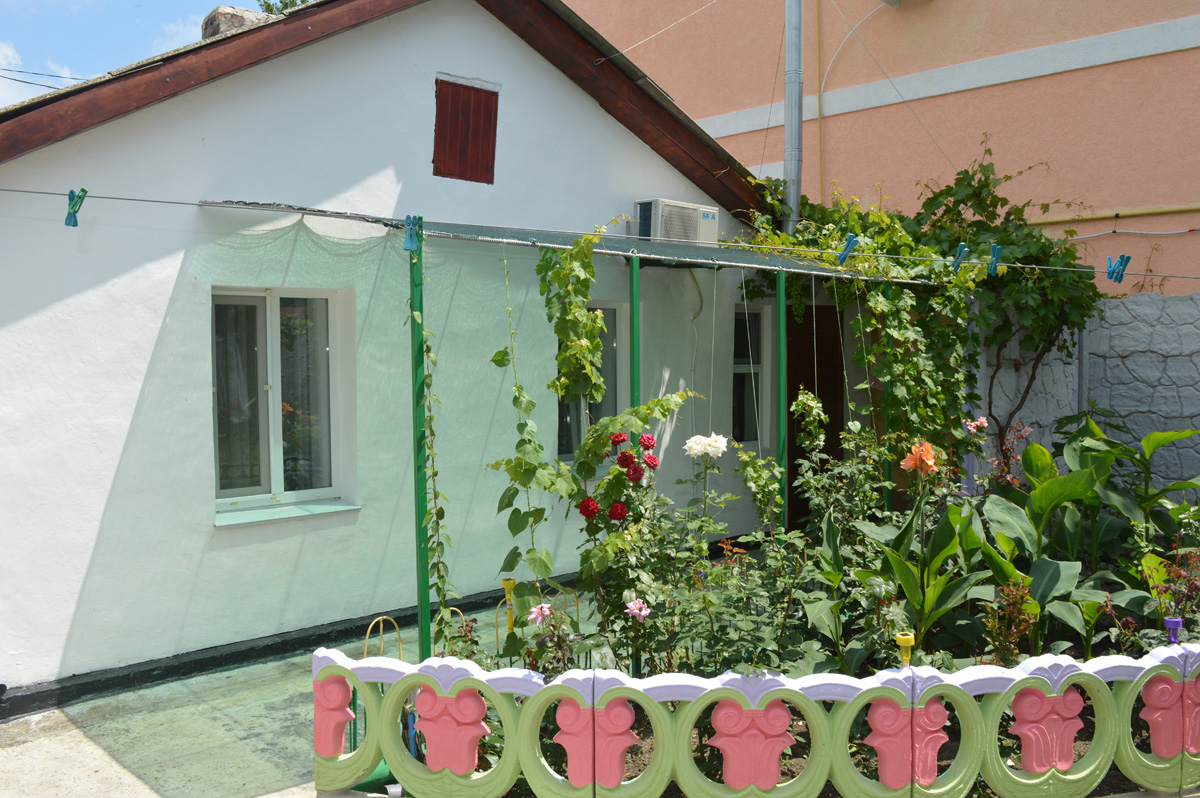 最舒服简单的农家小院,自建房三开间农家小院布局