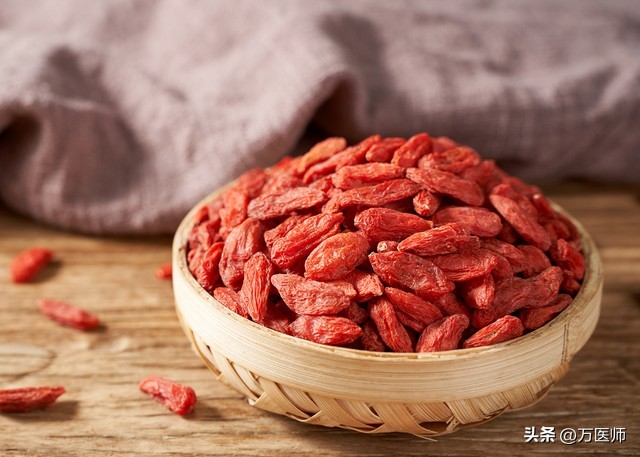 中医降三高吃什么补品,葛洪调五脏膏三高可用吗