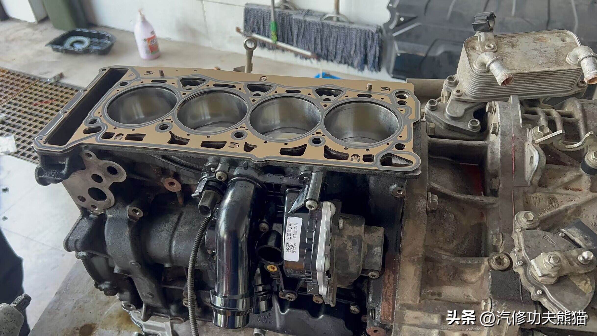 武汉小轿车烧机油处理办法,老款斯柯达烧机油解决方案