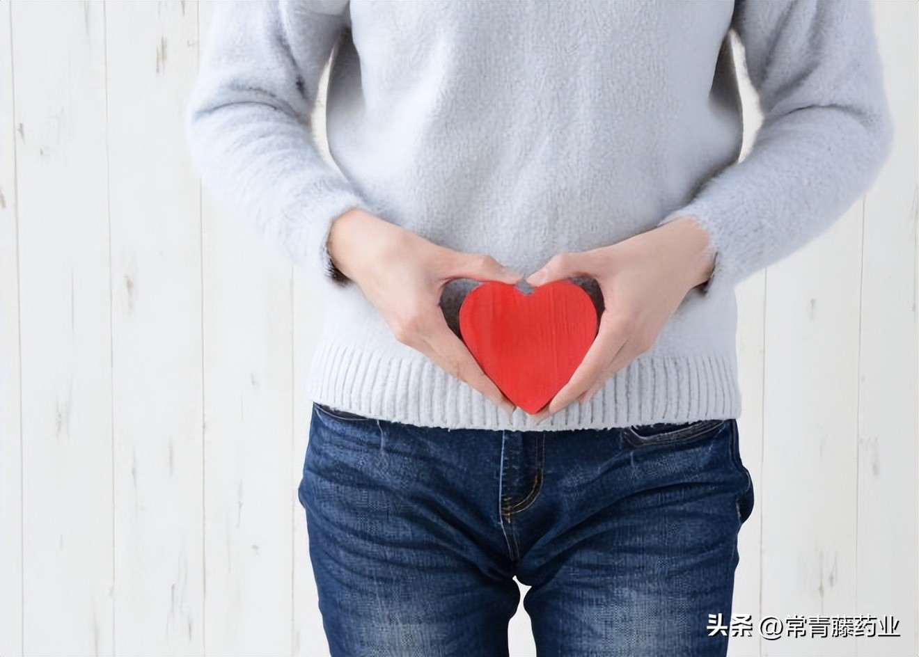 中老年人出现癌症的6个症状,女性倒开花是什么意思