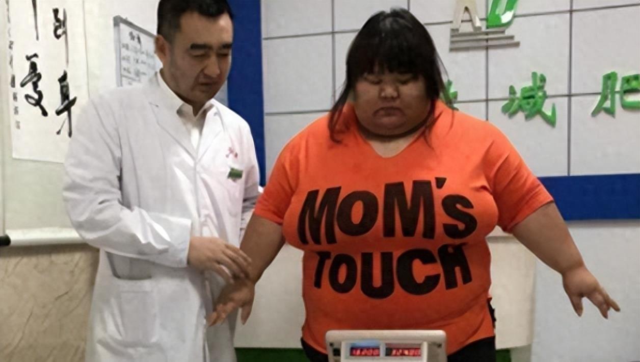 校花惨遭肥胖困扰,丈夫无情虐待,下场令人心酸唏嘘