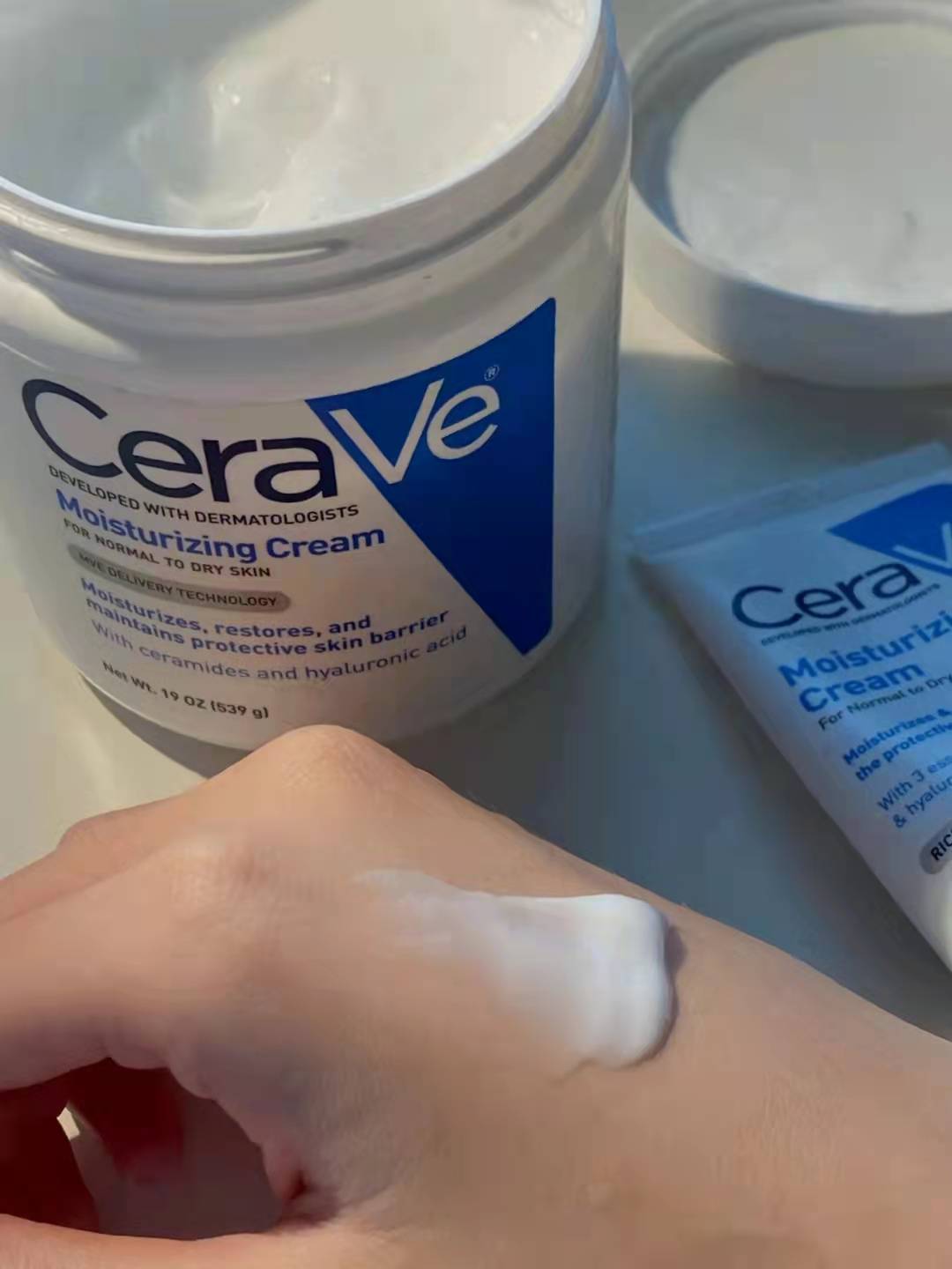 秋冬季应涂什么样的面霜,冬天用什么面霜滋润抗皱