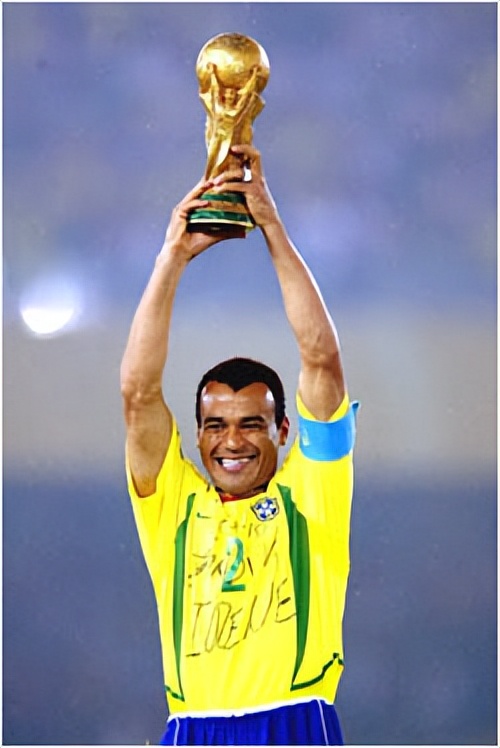 贝利祝贺c罗破纪录梅西总进球数,世界杯梅西进球前十名