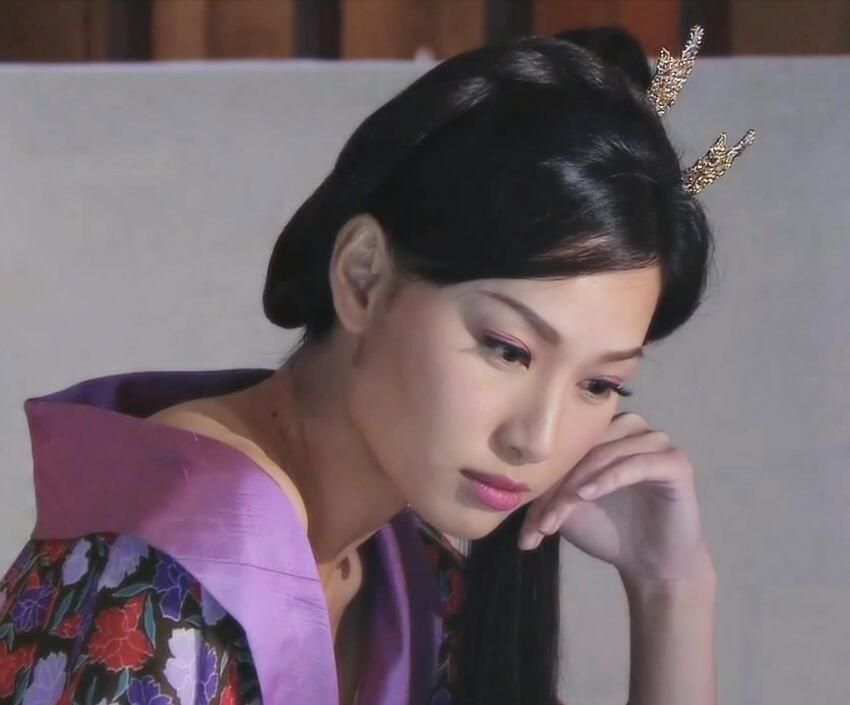 最新各届港姐冠军,去年港姐有哪位星二代参加