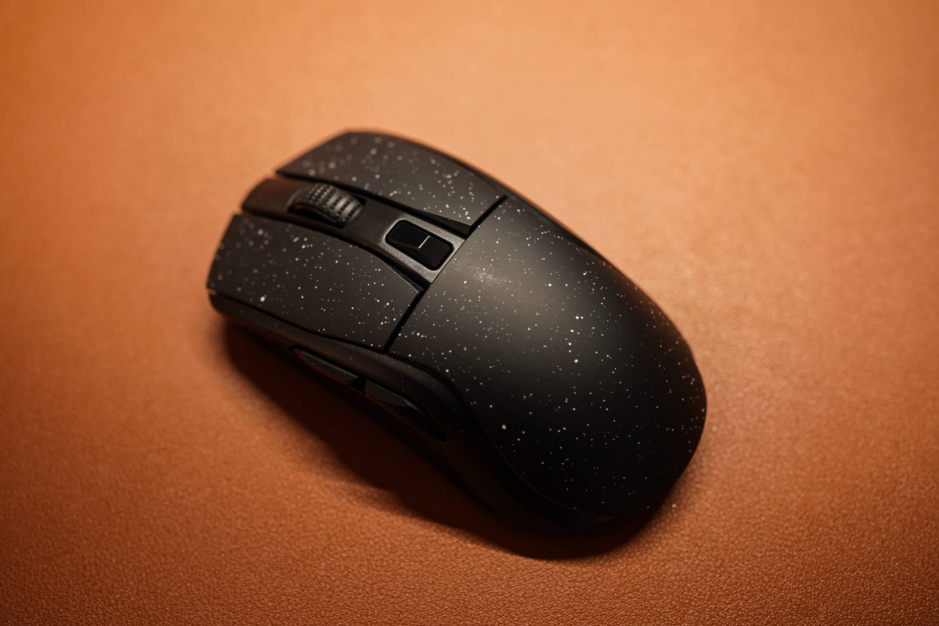 白天生产力晚上爱奇艺，八千字教你打造一键切换主题桌面