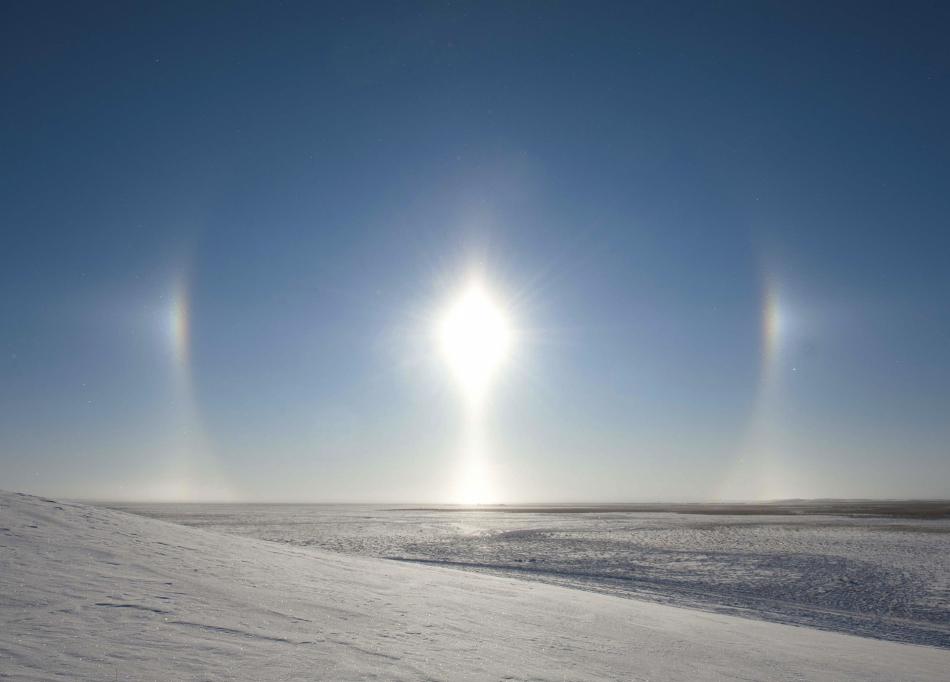 四川宜宾出现两个太阳是真是假,四川宜宾天上有两个太阳