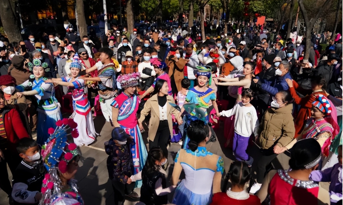 过年云南和四川对比,新年的云南和四川