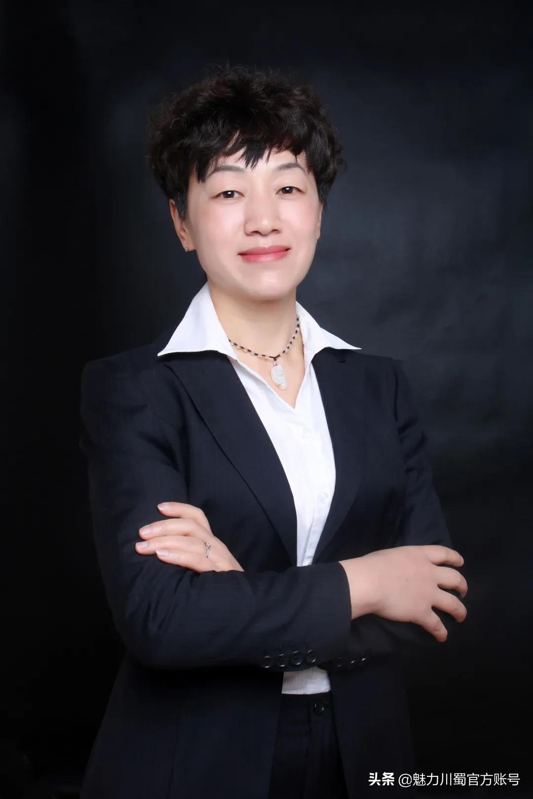 绵阳外国语学校李俊老师,绵阳外国语学校历史老师