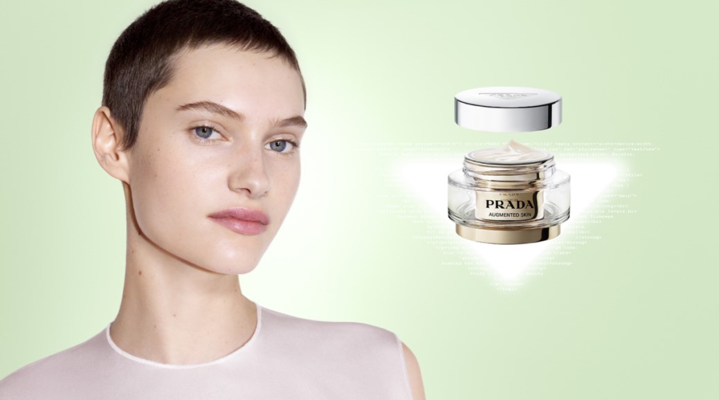 prada彩妆效果,prada唇膏在美妆界地位