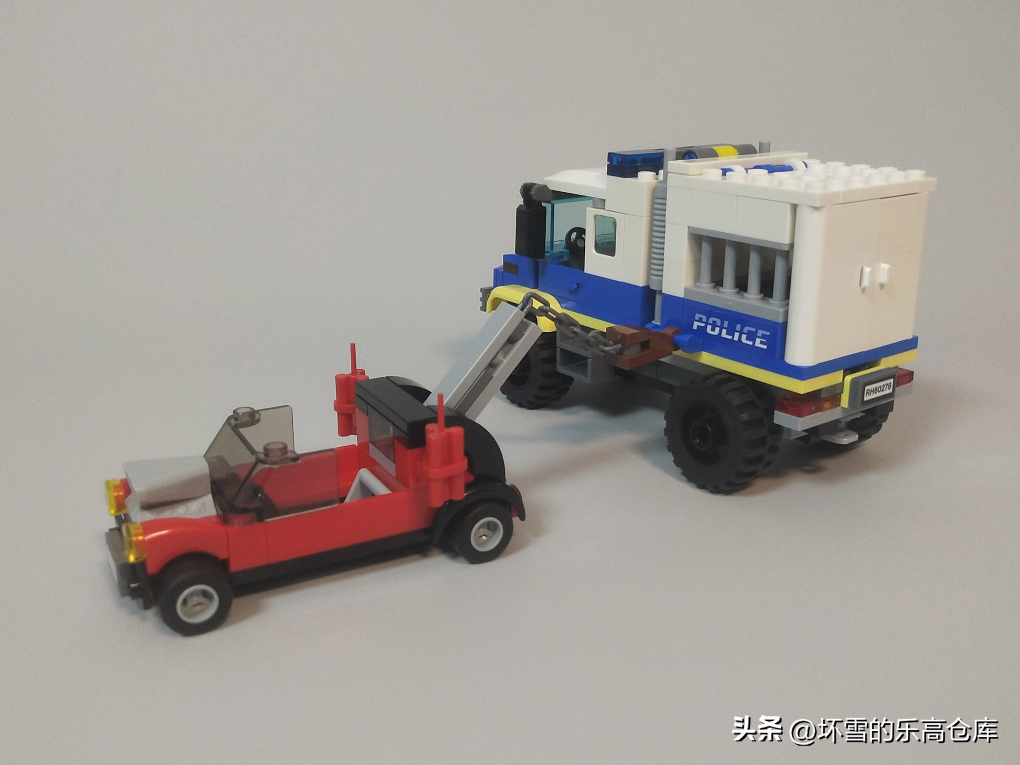 乐高押运警车,买乐高警察玩具视频