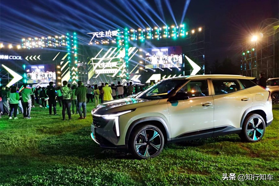 10万到15万以内的燃油轿车,10到15万燃油车代步