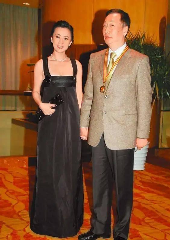 80年代我穿袜子的老照片,80年代袜子老照片