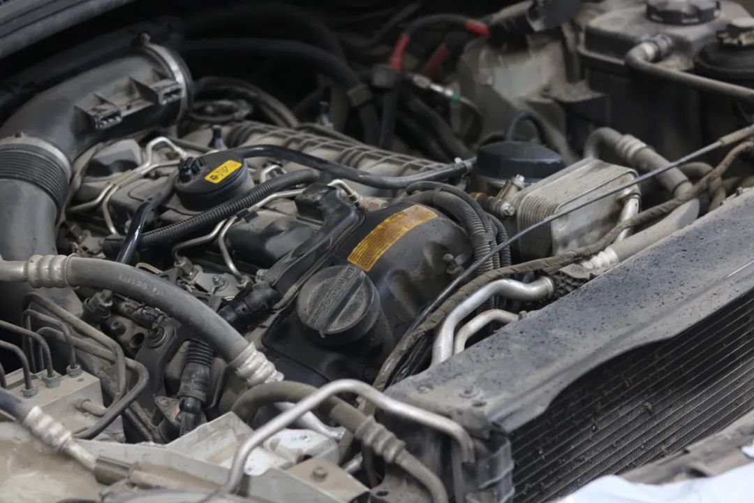 经典老车宝马x5翻新,宝马x5二手车整备翻新费用