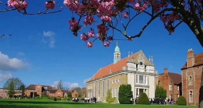 学费和成本较低的英国大学,英国十大顶级私校学费