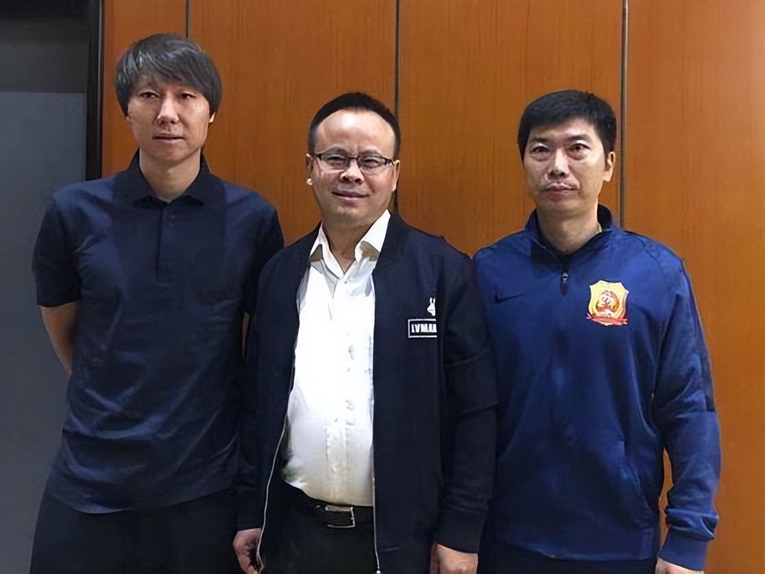 国足中国原主帅,国足主帅中国足球重新崛起