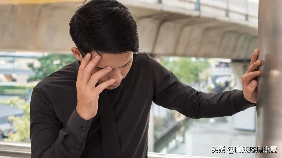 孩子早起不想上学怎么办,孩子不明原因头痛到无法上学