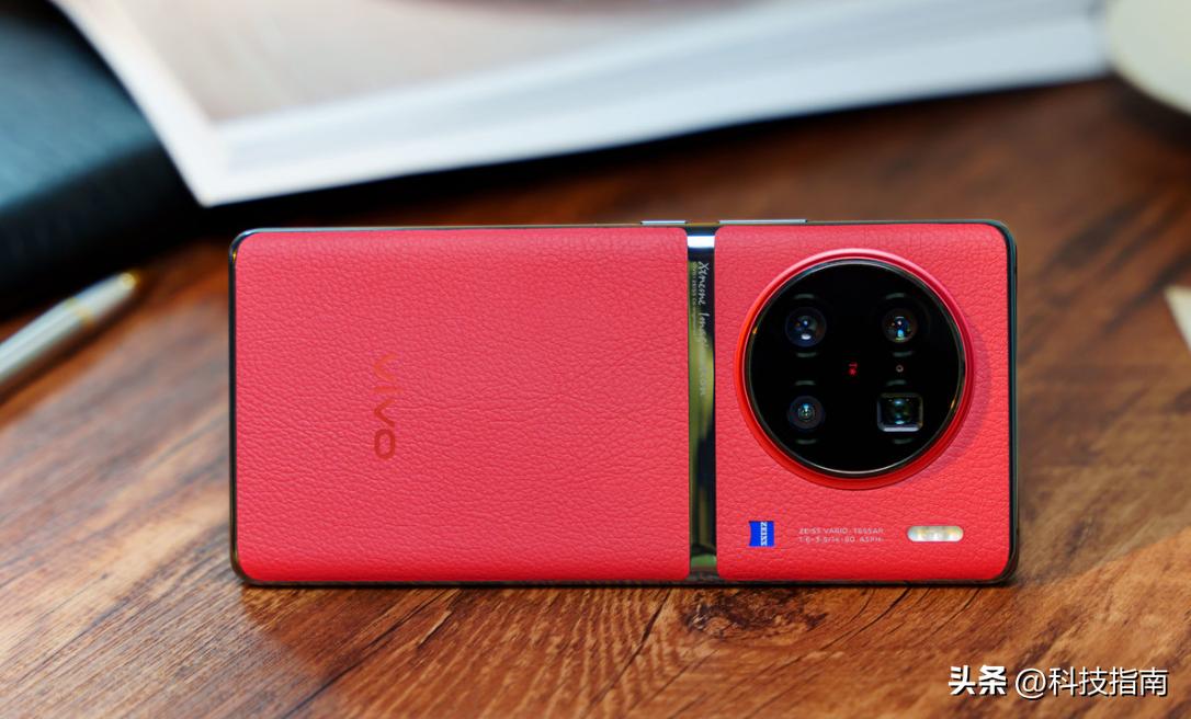 怎么粉饰也是丑：手机多镜头模组设计审美逆向塑造真可恶