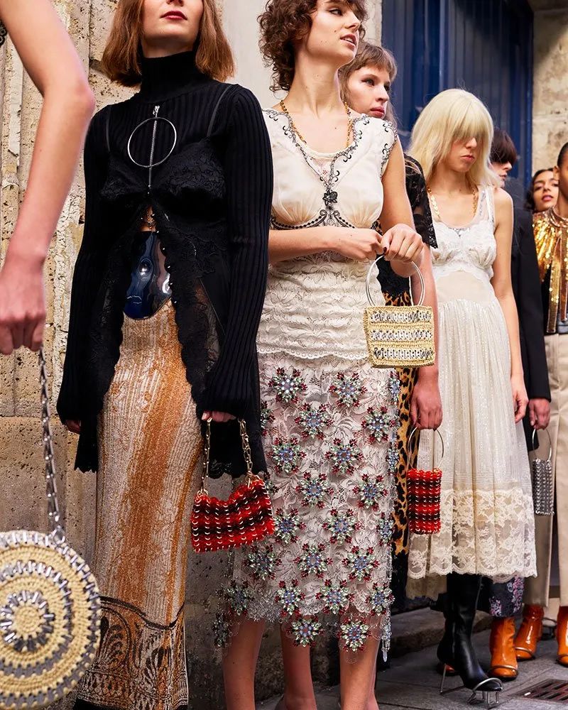 缅怀PacoRabanne，一位真正的未来主义“时尚炼金术师”