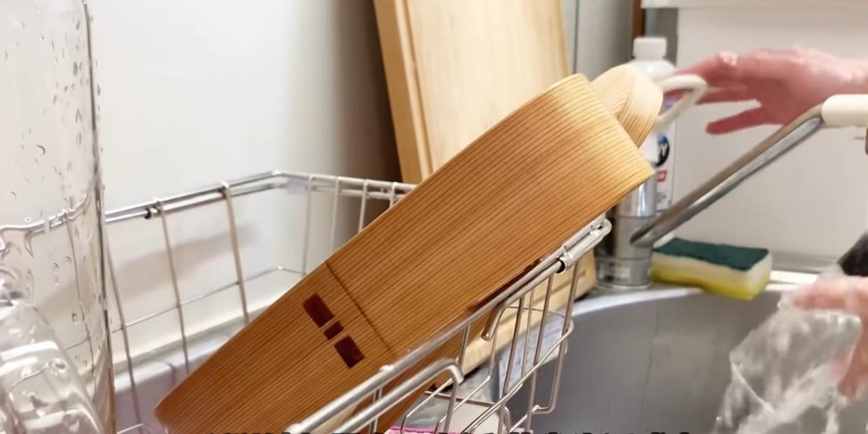 鏃ユ湰鍓╁コ浠殑鐢熸椿,鏃ユ湰澶ч緞鍗曡韩濂崇殑鐙眳鐢熸椿