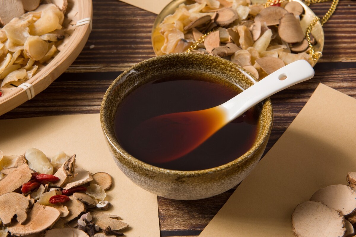 补阳气的一味药泡水,能补身体阳气的草药